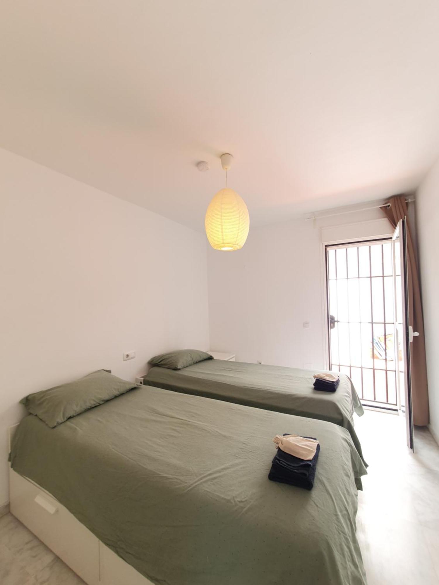 Quiet En Montemar Apartment ตอร์เรโมลิโนส ภายนอก รูปภาพ