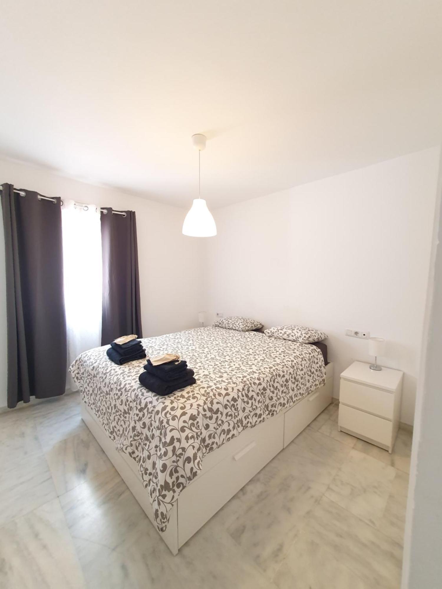 Quiet En Montemar Apartment ตอร์เรโมลิโนส ภายนอก รูปภาพ